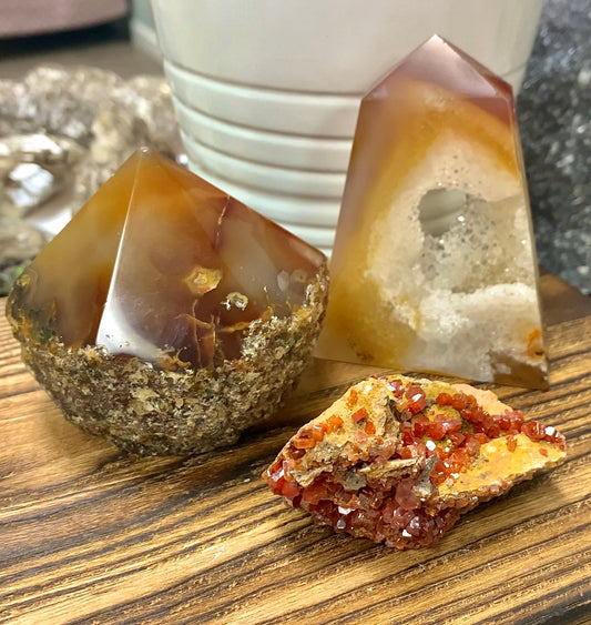 Carnelian and Vanadinite bundle